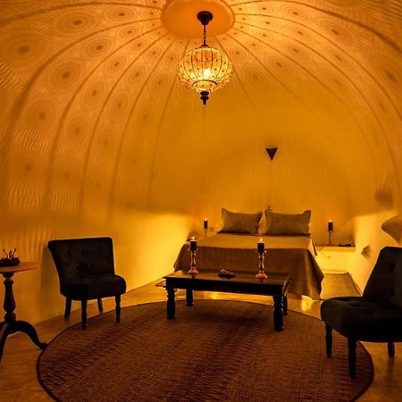Black Bay Caves Suites อาโกรตีรี ภายนอก รูปภาพ
